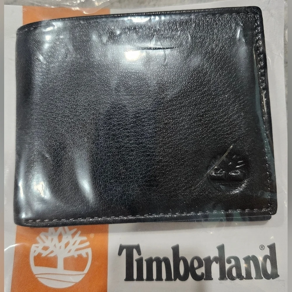 Timberland Men's Wellington Leather RFID Comnunter Security Black Wallet New